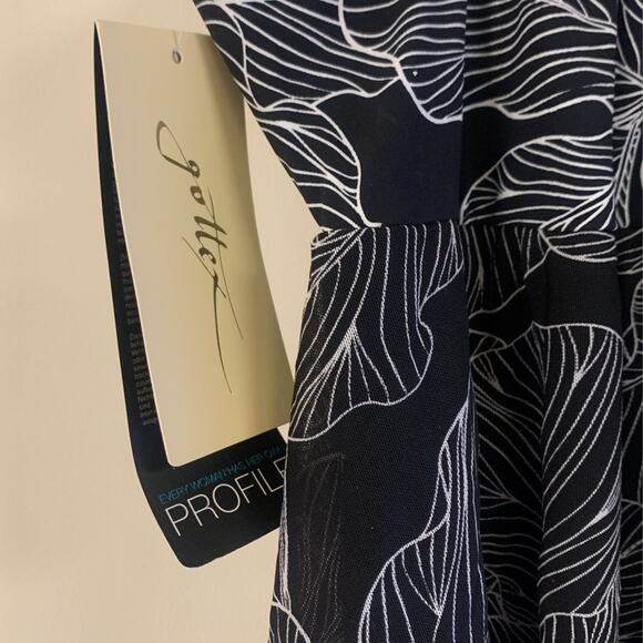 Profile by Gottex Women's SIZE 6 Soiree Bandeau Strapless Flyaway One Pi… - Picture 4 of 7